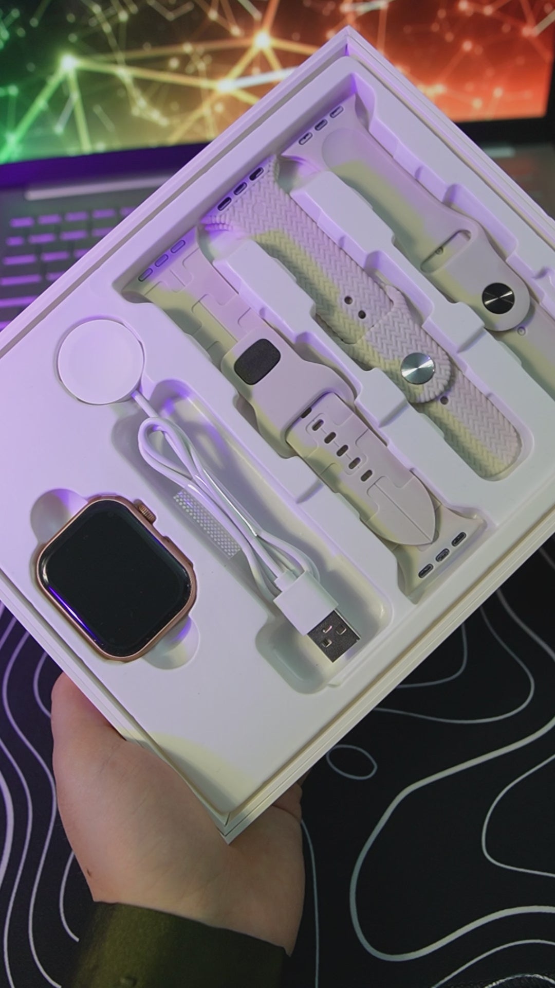 Încarcă clipul video: 